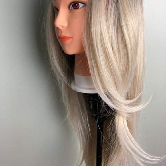 Ombre Blonde Lace Front Wig - Picture 9 of 10